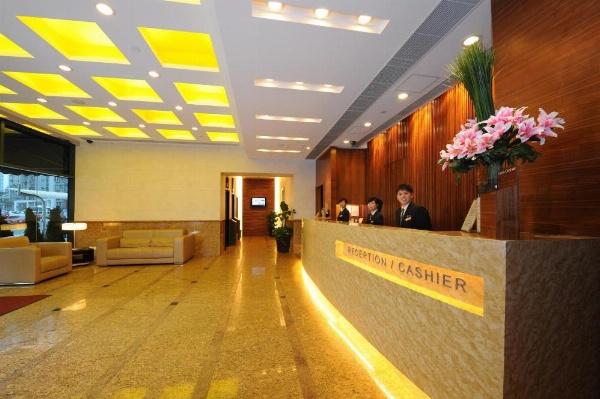Bishop Lei International House image 12