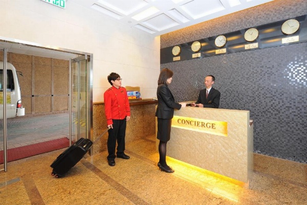 Bishop Lei International House image 15